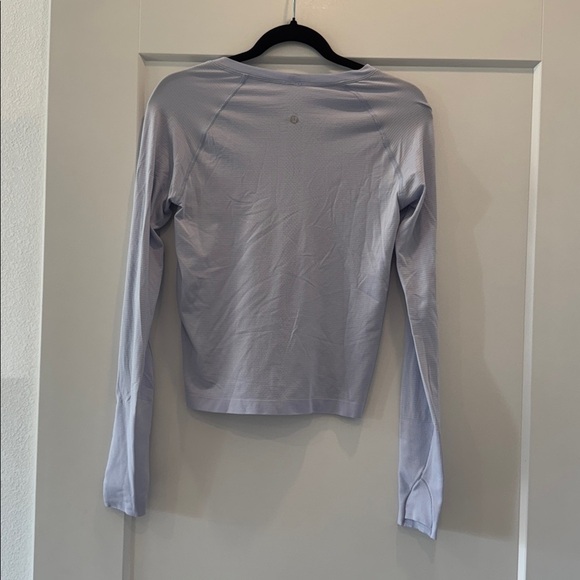Lululemon Swiftly Tech Long Sleeve Shirt 2.0 Race Length Light Purple blue lilac - Picture 5 of 6